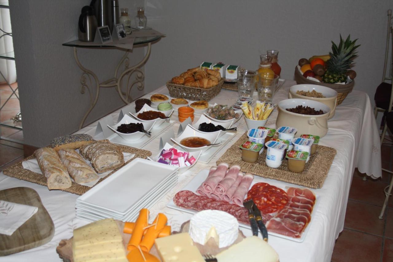 La Villa D'Olivene Cuers Szoba fotó