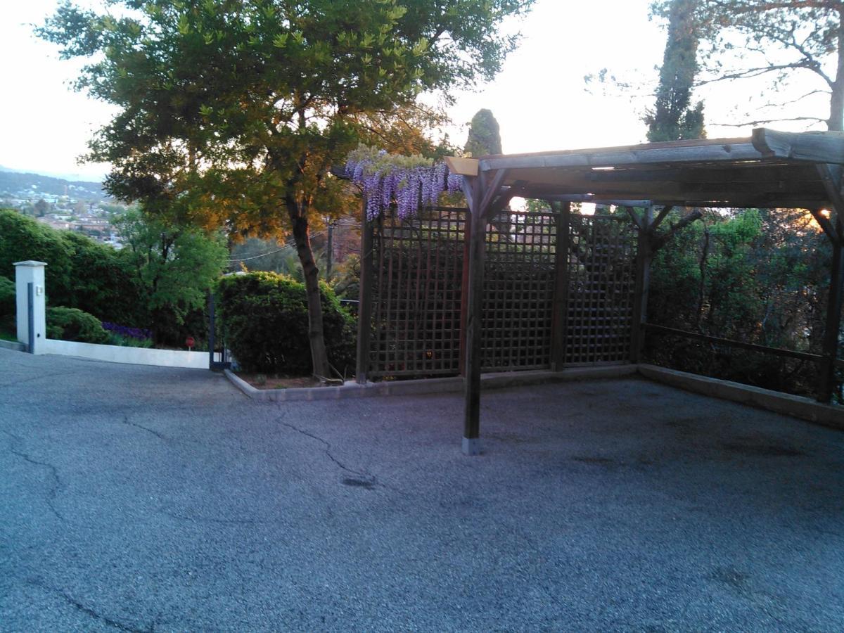 La Villa D'Olivene Cuers Kültér fotó